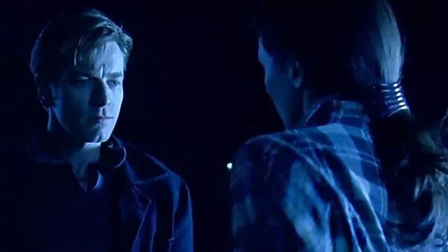 性破碎的金发女郎 印度夫妇性别的视频