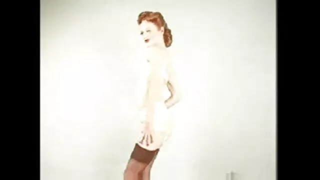 HDT-Elle 印度强奸色情 Voneva-禁果