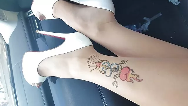 玩具暨在他的脸上 印度色情的女朋友